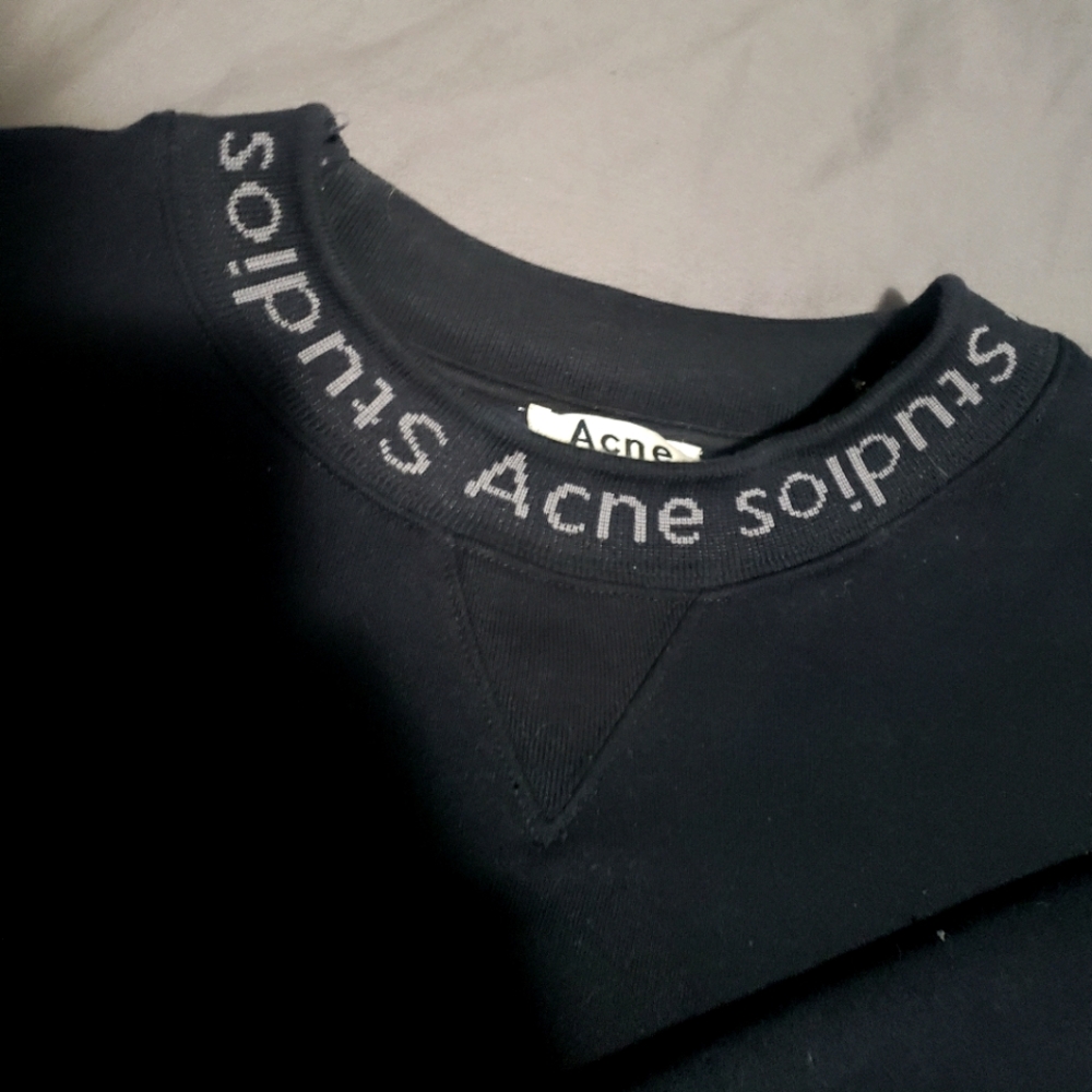 Black acne studios crewneck with collar logo